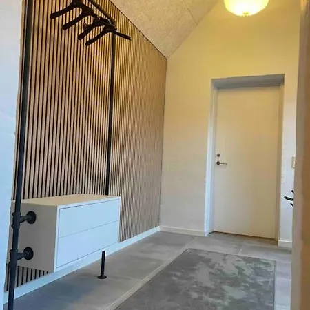 Hyggelig Nyrenoveret Til 4 Personer Apartment Agerbaek